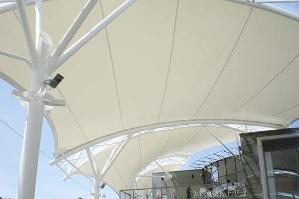 membrana-arquitectonica-polyplan-tensada